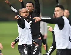 加时末段纽卡斯尔备战欧联国际比赛日纽卡斯尔调整名单以备荷甲，风云突变里昂清晨远射贴柱瞬间刷屏的简单介绍