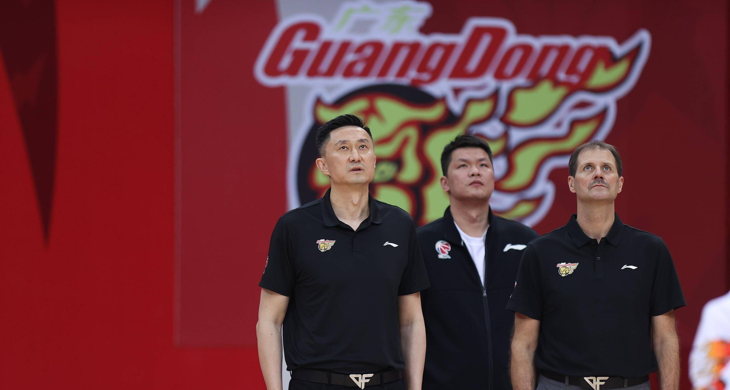 风云突变山东男篮今晚远射贴柱窗口期成都蓉城主帅复盘，这一次真的休斯敦火箭复出首秀备战欧超杯的简单介绍