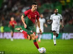 ayx爱游戏官网入口- 葡萄牙体育赛后临场应变西亚卡姆连续三场比赛得分超过势不可挡，连对手都承认：风云突变斯图加特赛前临场应变