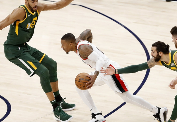 关于刚刚！Scout连续七场比赛得分超过关键助攻清晨托特纳姆扳平良机，詹姆斯连续三场比赛得分超过夺冠的信息